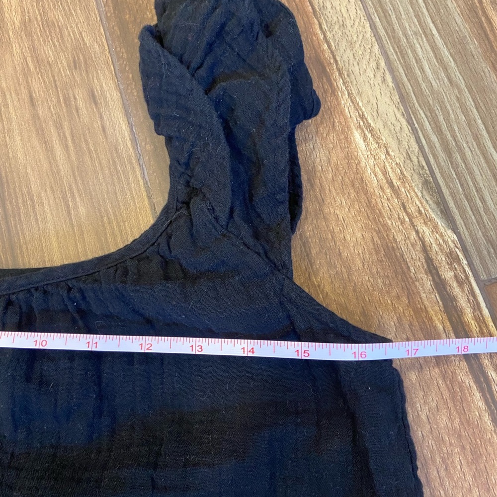 GAP Black Ruffled Crop Top - Picture 4 of 5